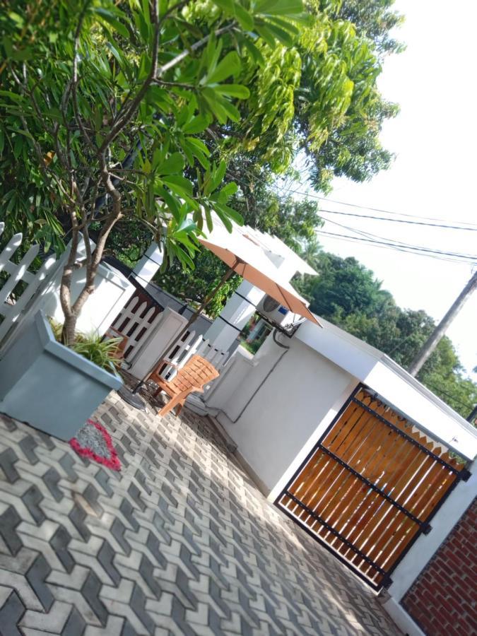 Elephant Park Family Bungalow Udawalawe Eksteriør bilde